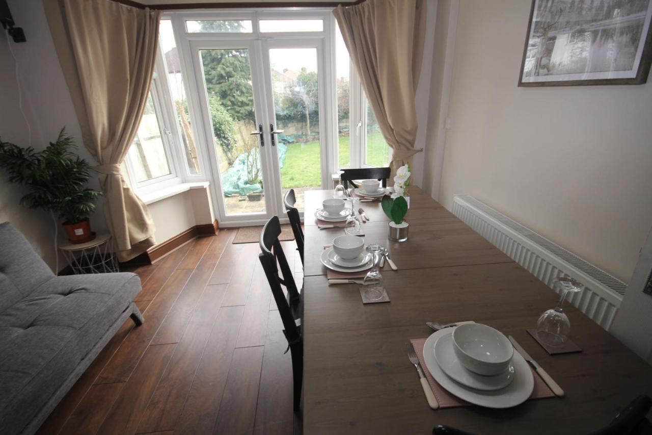 Kenton House Villa Harrow Eksteriør bilde